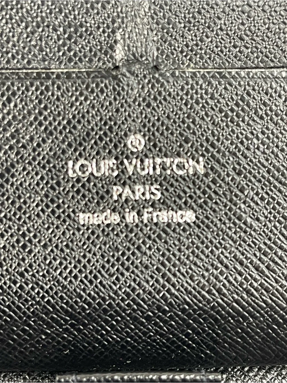 Louis Vuitton Zippy Wallet